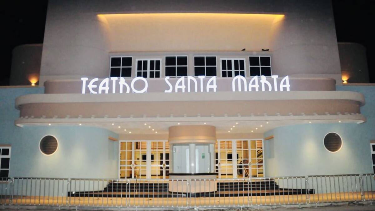 Así inició la remodelación del nuevo Teatro Santa Marta