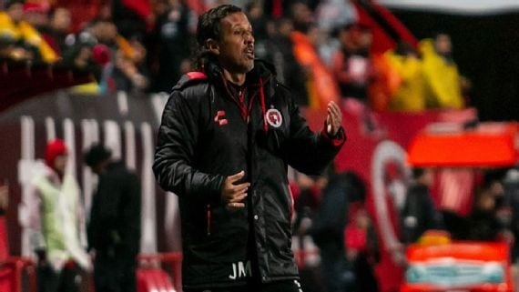 José María Bazán, el perfil que aparece para acompañar a Néstor Lorenzo en la Selección Colombia // Tomado de 'Xolos'