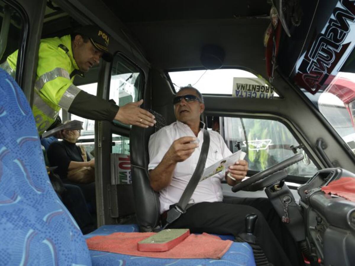 En Cali, transportadores piden a gobierno agilizar póliza contra terrorismo