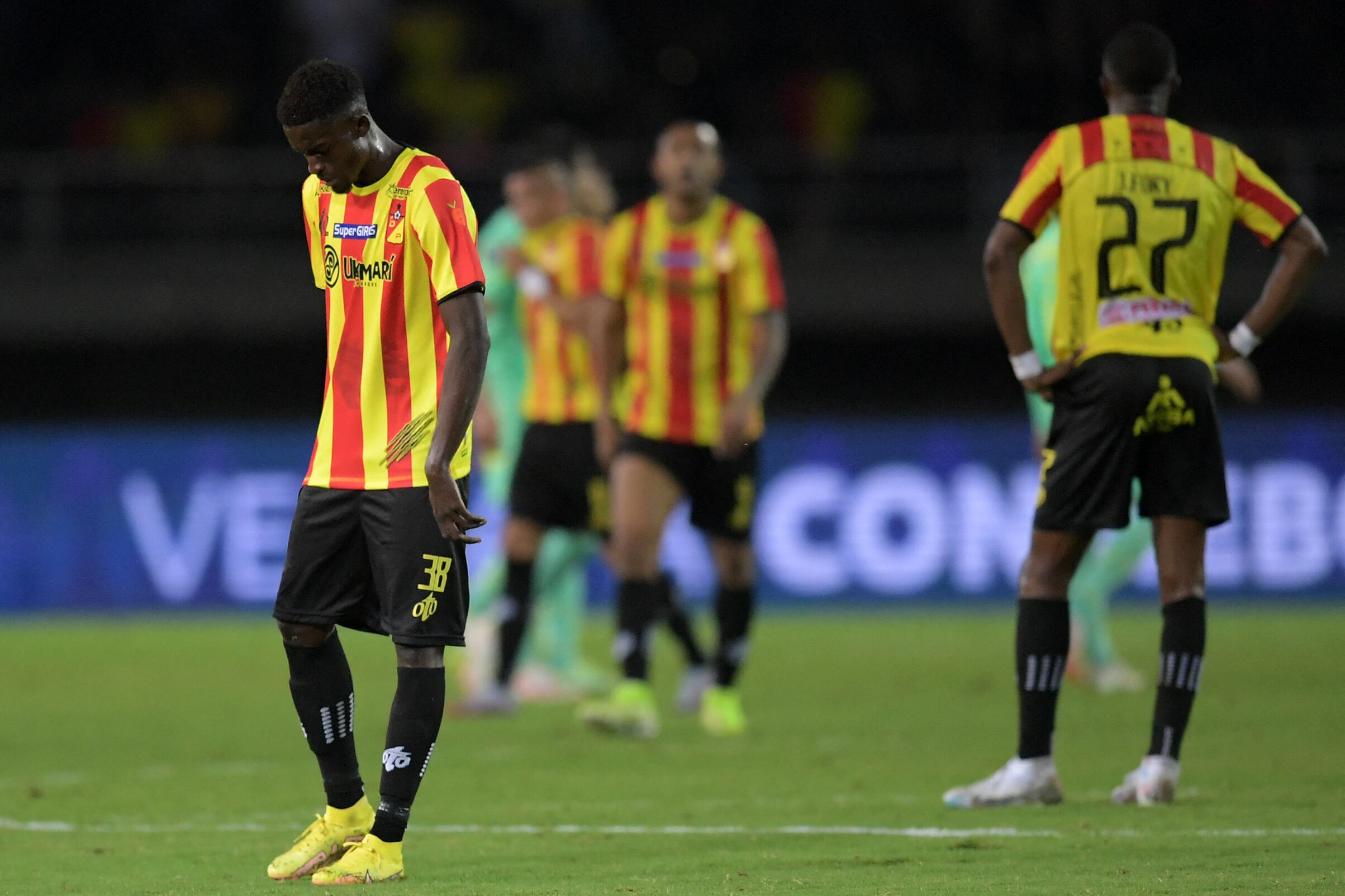 Deportivo Pereira's midfielder Ewil Murillo (L) reacts after the end of the Copa Libertadores quarterfinals first leg football match between Colombia's Deportivo Pereira and Brazil's Palmeiras, at the Hernan Ramirez Villegas stadium in Pereira, Colombia, on August 23, 2023. (Photo by Raul ARBOLEDA / AFP) (Photo by RAUL ARBOLEDA/AFP via Getty Images)