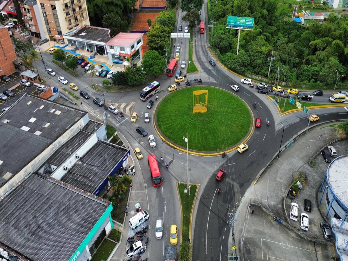 Armenia evalúa cambios en el pico y placa por obras del deprimido de bomberos