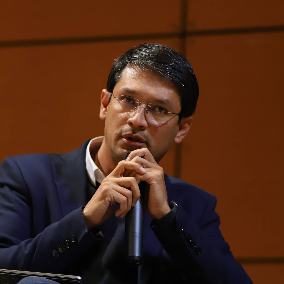“Coincido en la necesidad de construir un frente amplio”: Camilo Romero, precandidato presidencial