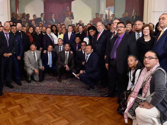 Las iglesias que le dieron el sí al plebiscito por la paz