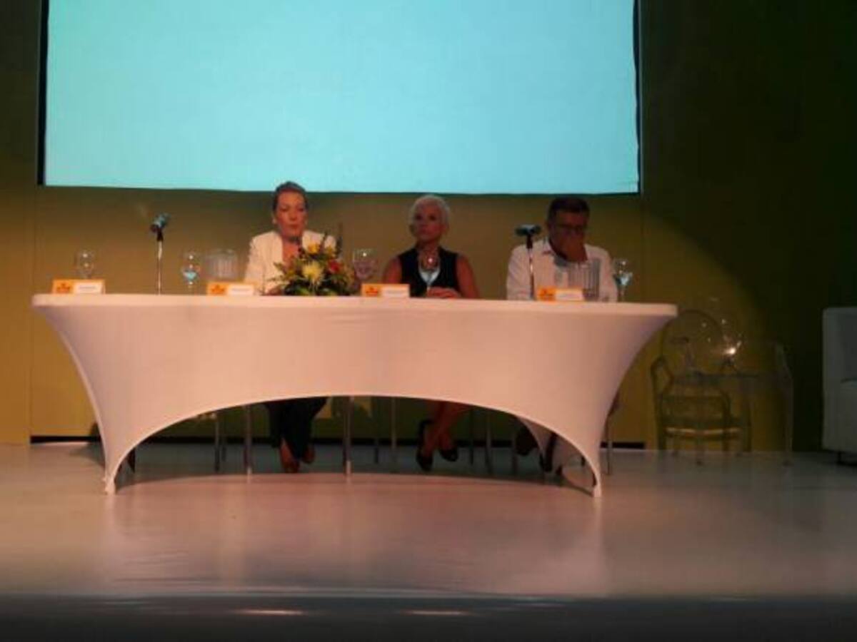 Si a la nutrición, Si a la Paz: Clemencia de Santos