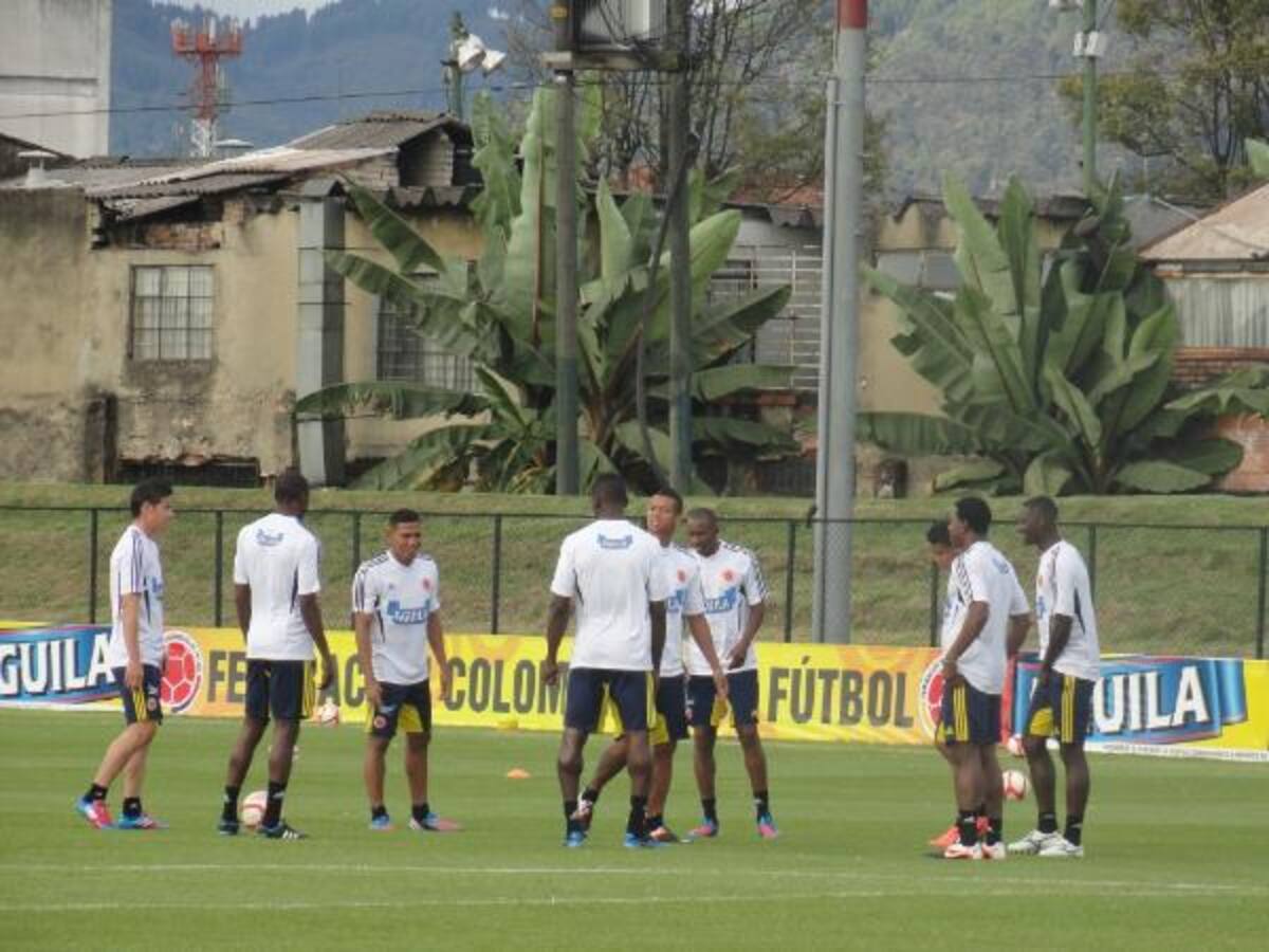 Los jugadores entrenaron en Bogotá bajo la supervisión del técnico Pekerman.