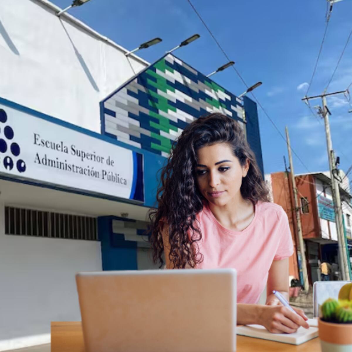 ESAP abre convocatoria pública de méritos para docentes hora cátedra: fechas y requisitos de inscripción