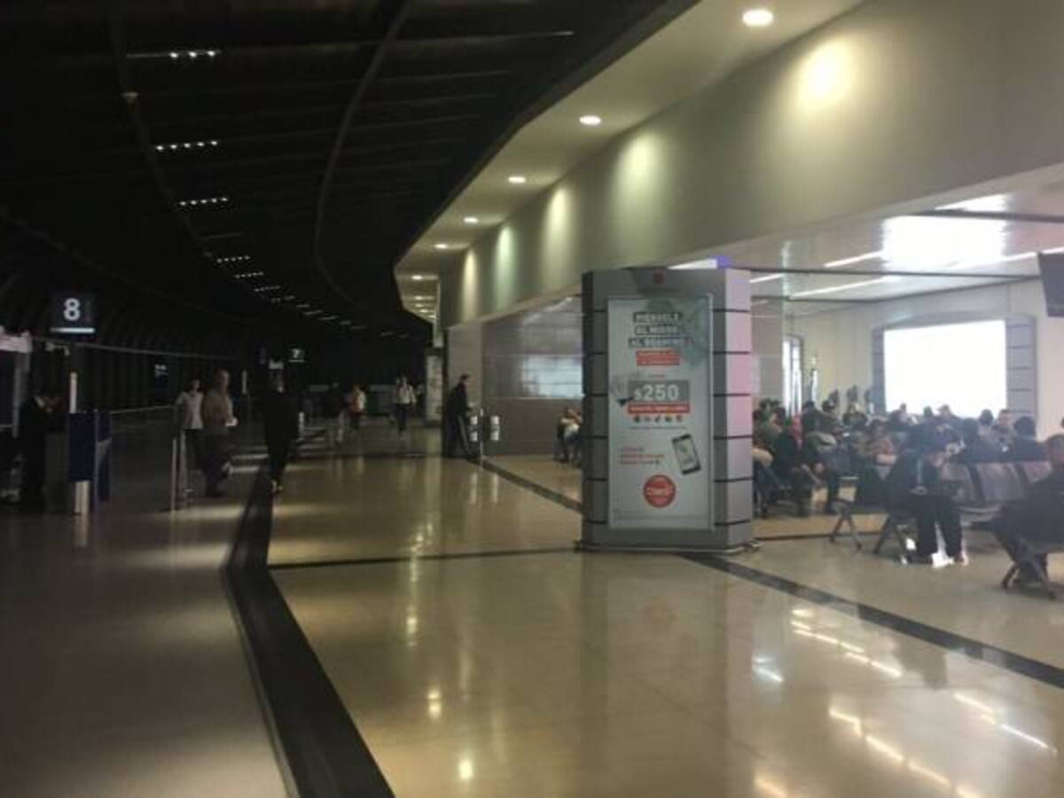 Avianca anuncia medidas a pasajeros por cierre del José María Córdoba