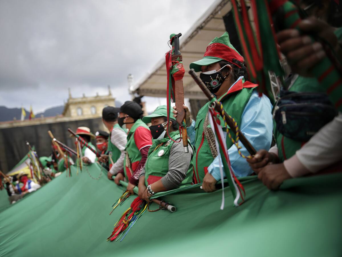 Minga indígena llega a Bogotá para sumarse a las marchas a favor del gobierno nacional