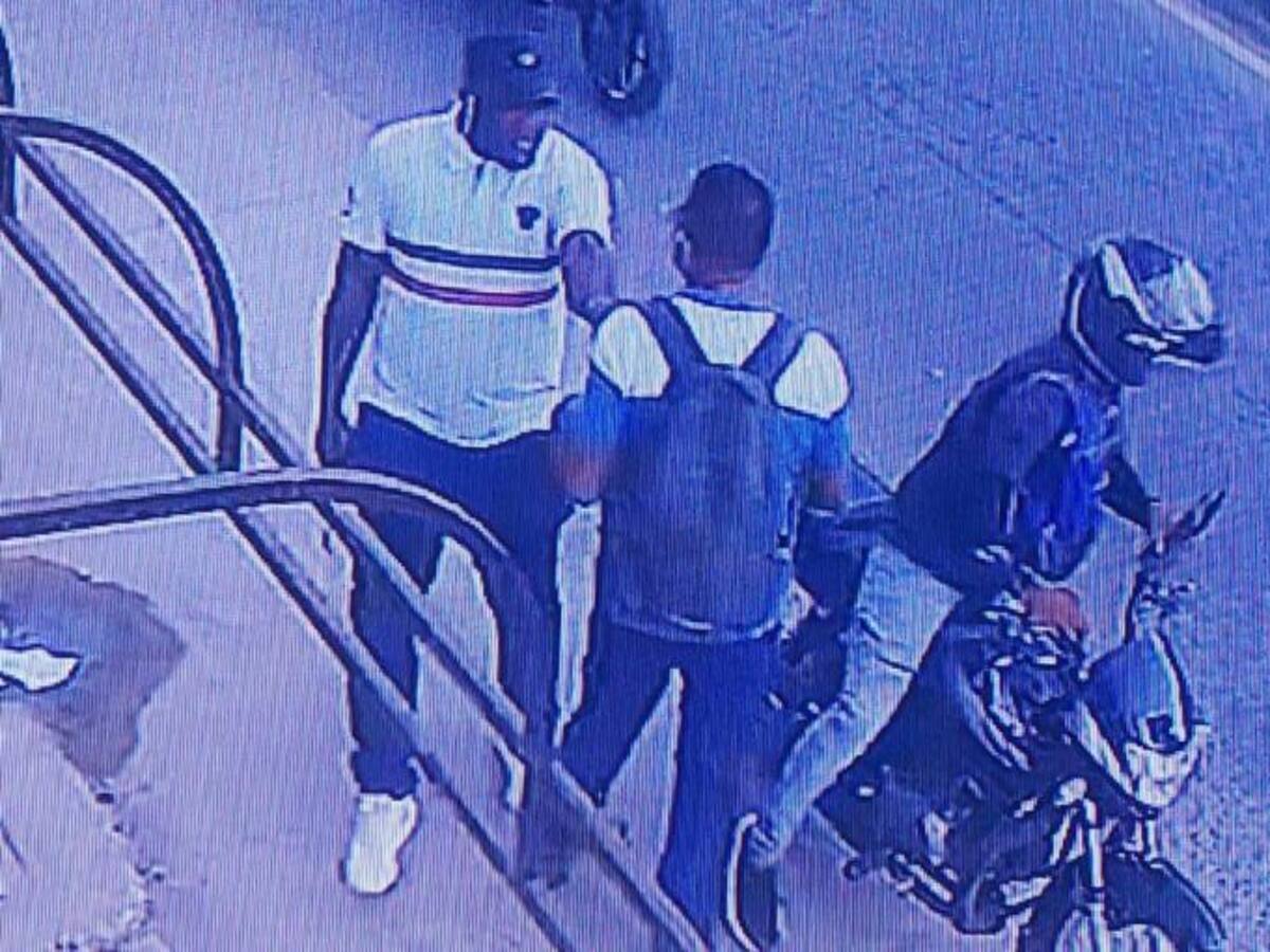 Fleteros robaron siete millones de pesos a hombre tras salir de un banco en Cartagena