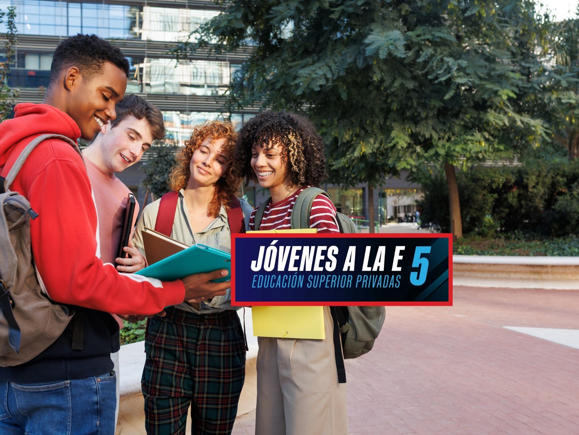 De fondo: Jóvenes universitarios (Cortesía: Getty Images). Abajo a la derecha se encuentra en logo de Jóvenes a la E 5 (Crédito: Alcaldía de Bogotá)