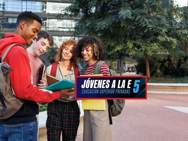 De fondo: Jóvenes universitarios (Cortesía: Getty Images). Abajo a la derecha se encuentra en logo de Jóvenes a la E 5 (Crédito: Alcaldía de Bogotá)