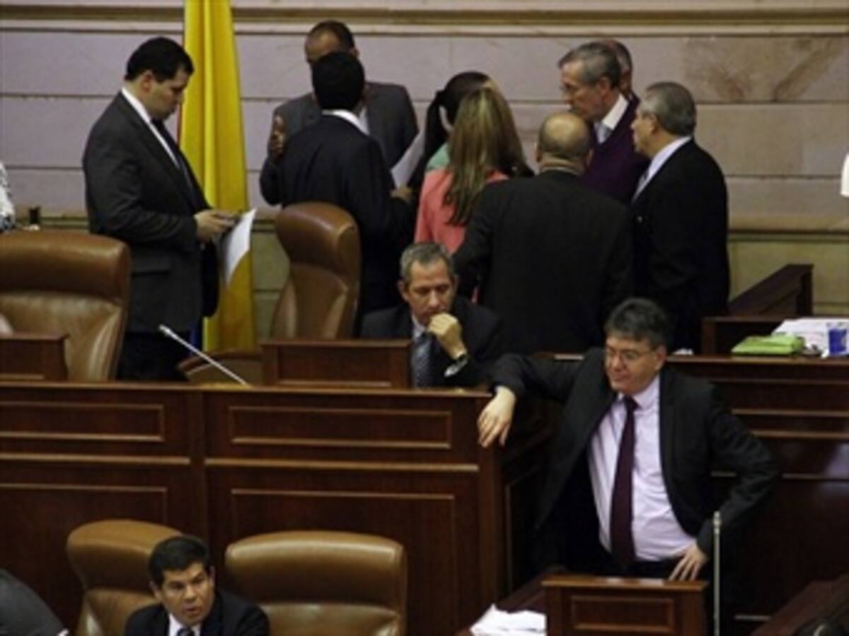 Plenaria del Senado dio luz verde a la reforma tributaria
