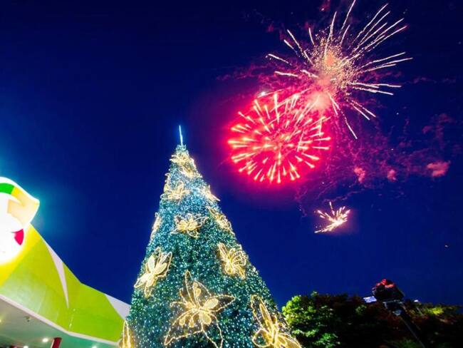 Más de mil niños encienden la navidad en el Parque Espíritu del Manglar
