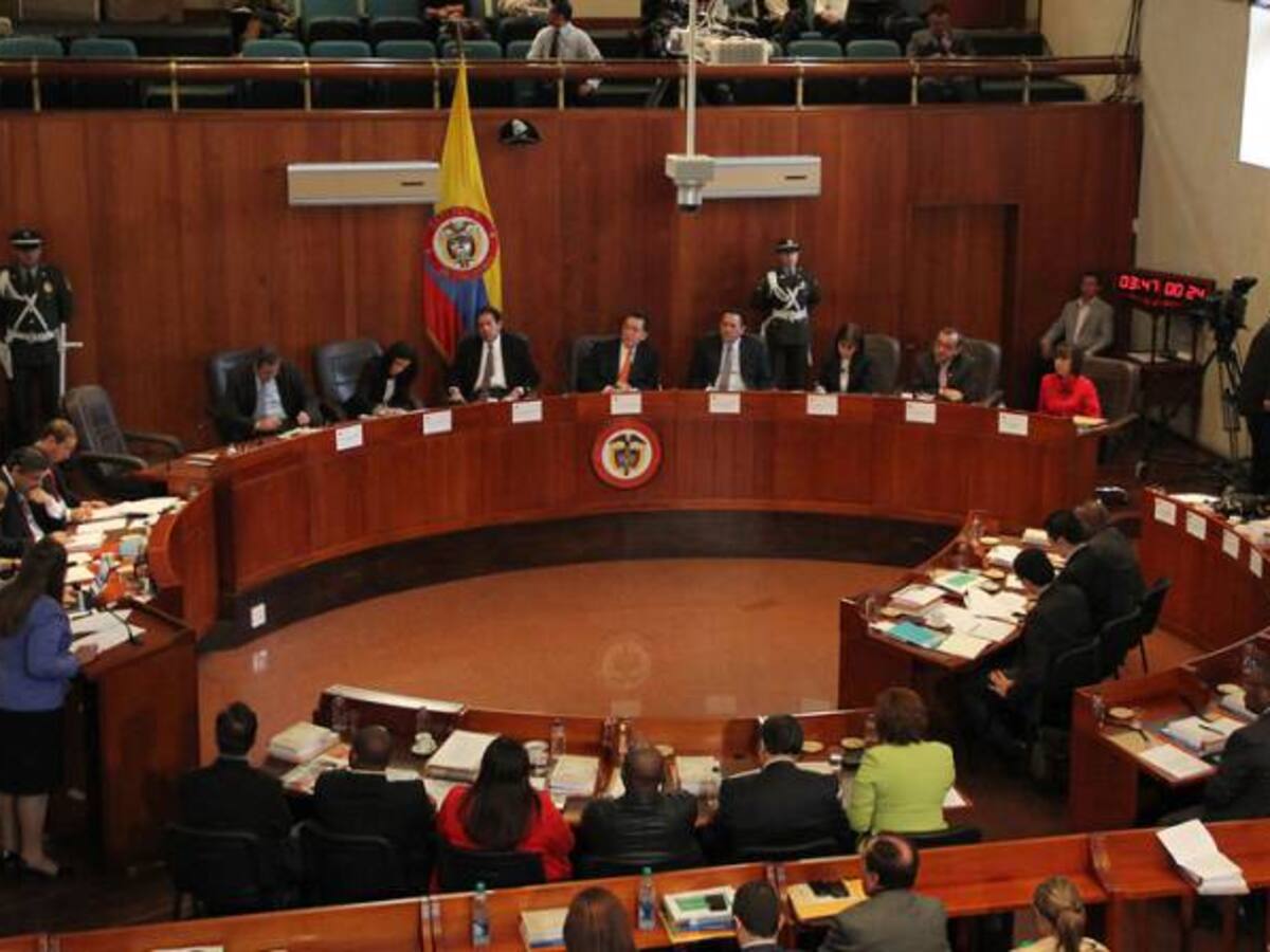 Umbral del plebiscito no convence a todos los magistrados de la Corte Constitucional