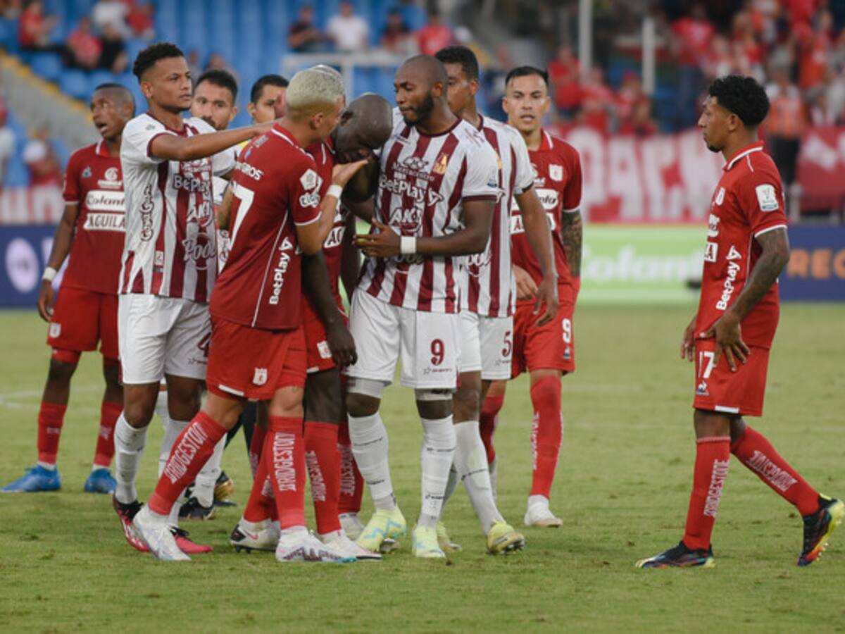 Maicol Valencia reveló lo que le dijo Lucas González en el camerino luego de la expulsión