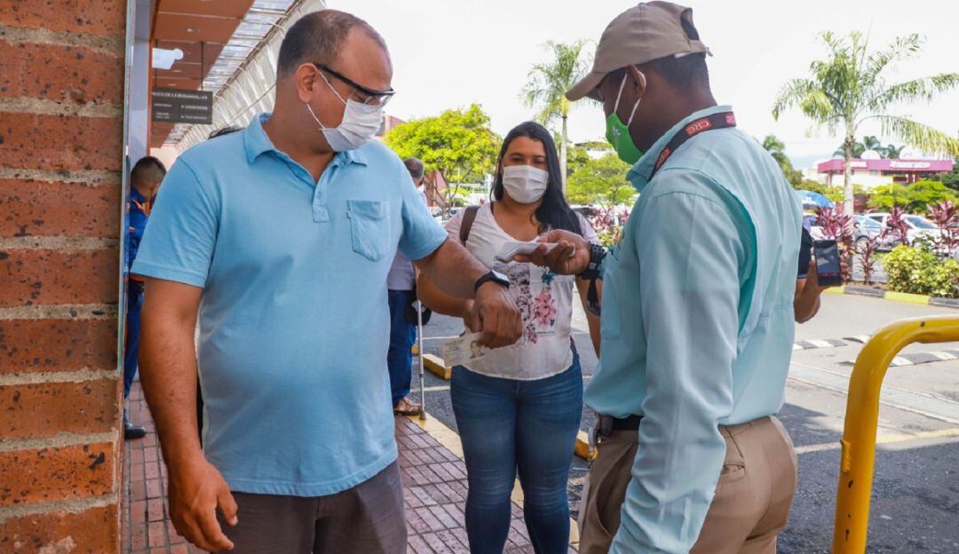 Cali y el Valle bajo la alerta en la red hospitalaria a naranja.