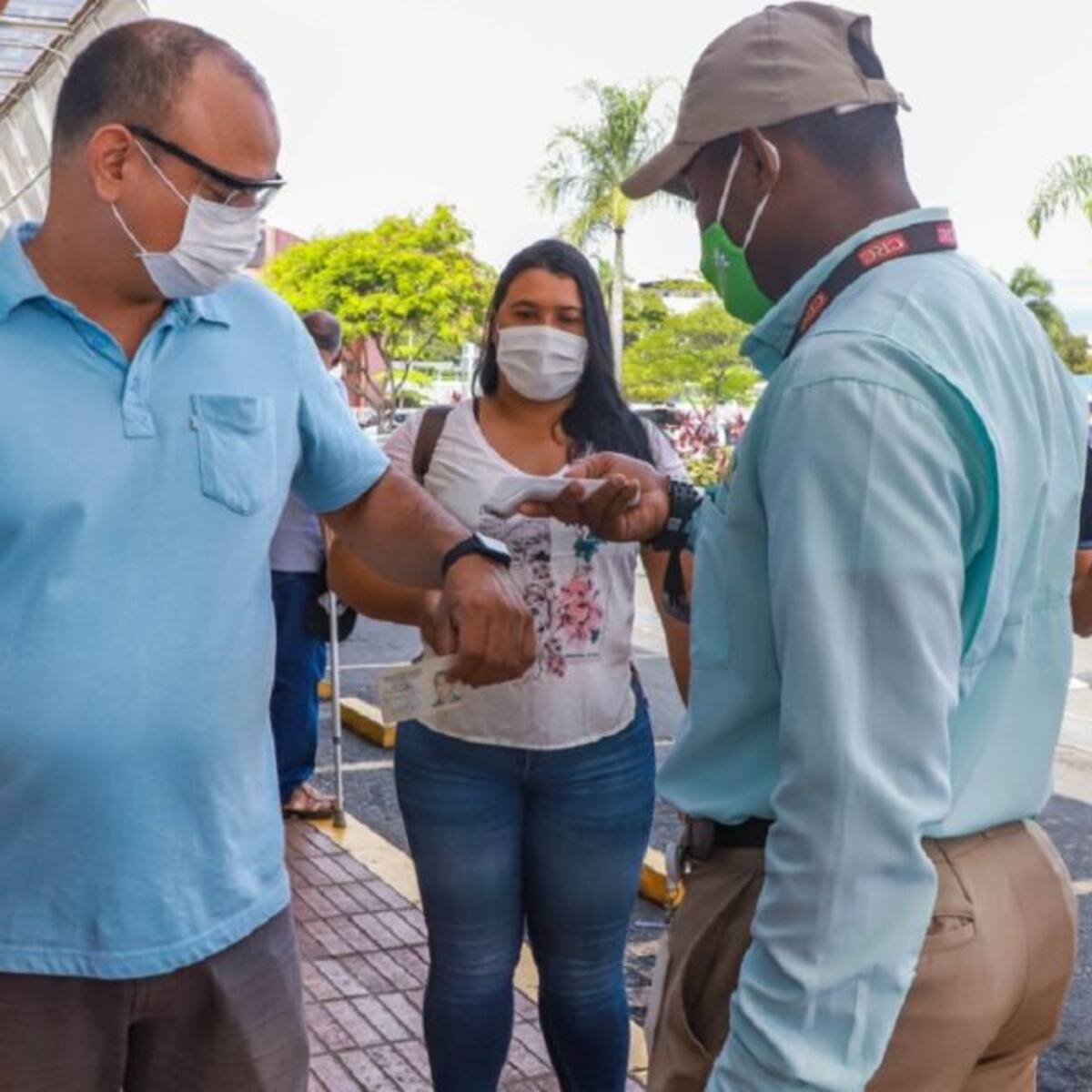 Cali pasa de alerta roja en salud a naranja por el COVID-19