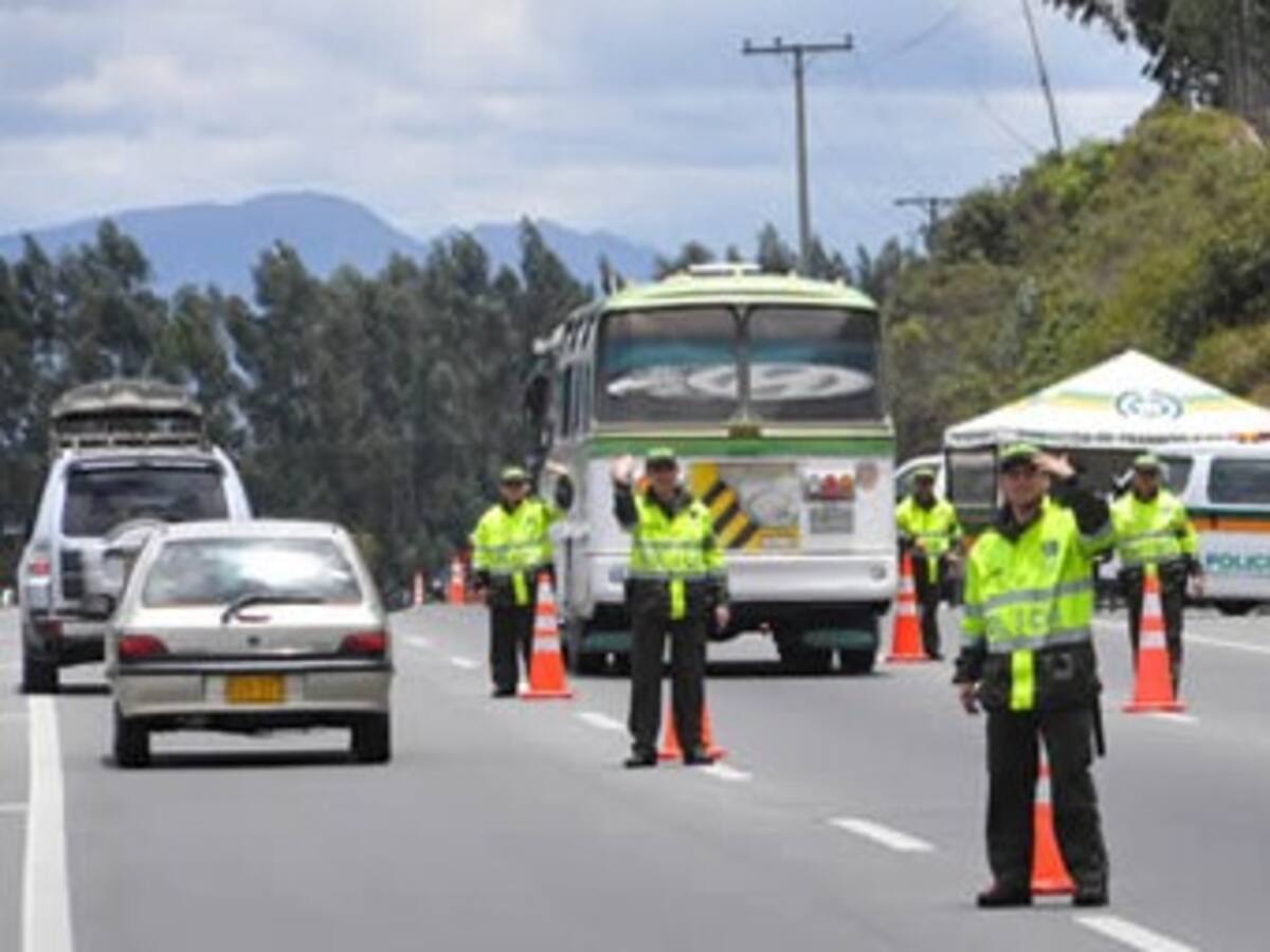 Autoridades de Tránsito adelantan operativos para controlar precios de fletes en Medellín