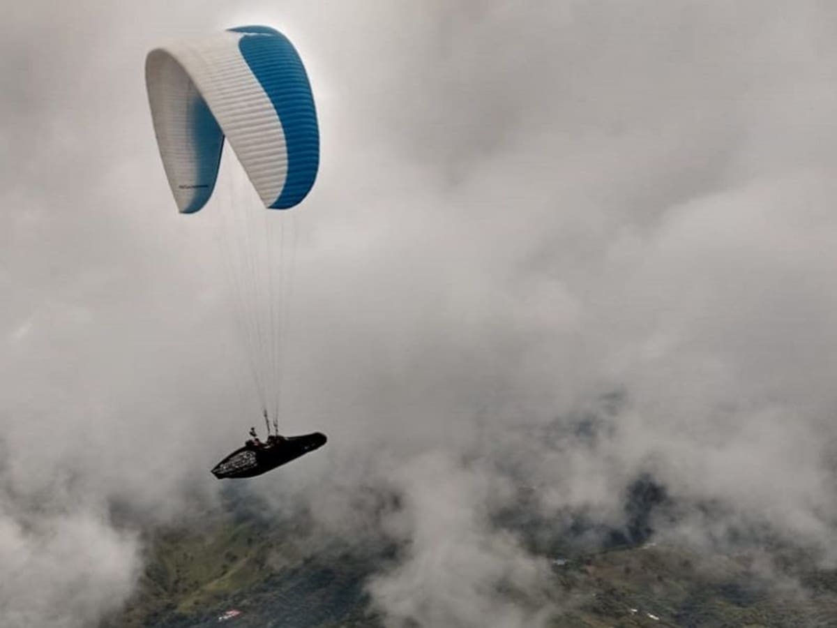 Parapentista francés sufrió un accidente en Ansermanuevo