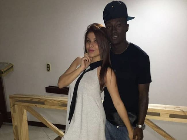 El jugador del Atlético Nacional y de la Selección Colombia encontró quien le robara el corazón.