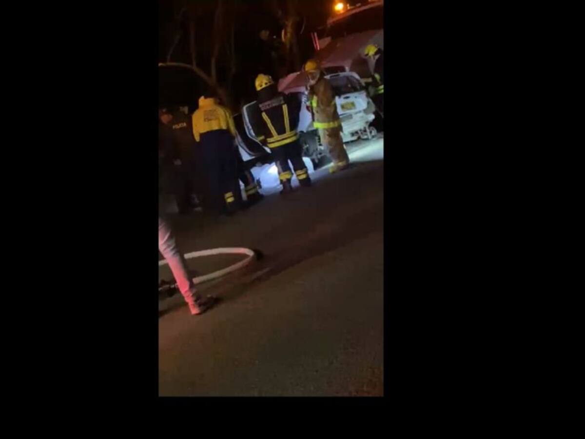Cinco muertos deja choque de dos vehículos en las vías de Toro, Valle