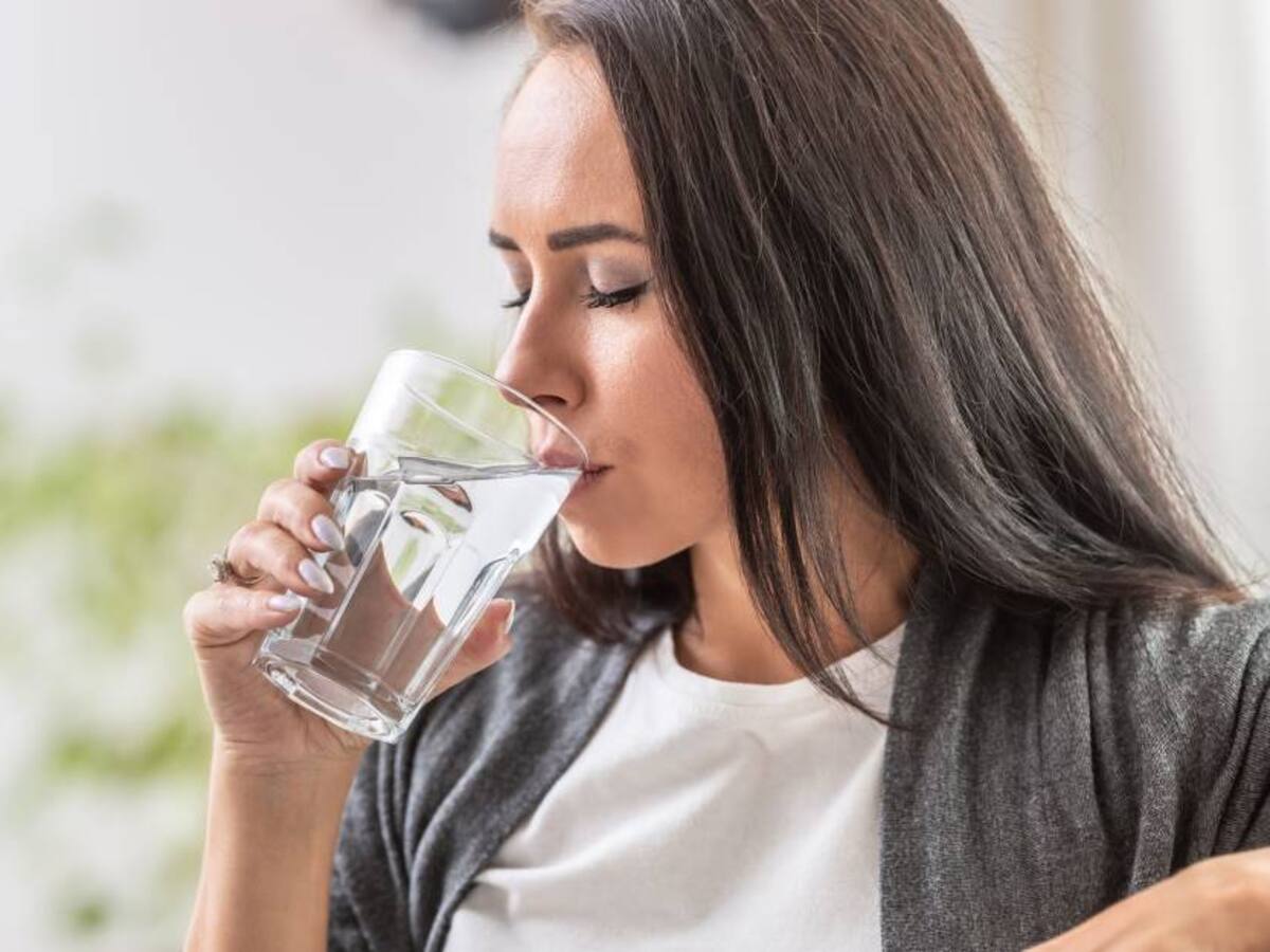 Con solo un vaso de agua podría comprobar si padece de diabetes
