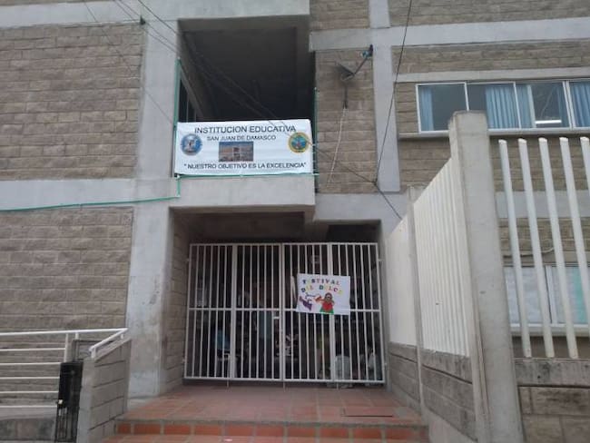 Rectores de colegios de Cartagena pedirán respeto a contratos de vigilantes