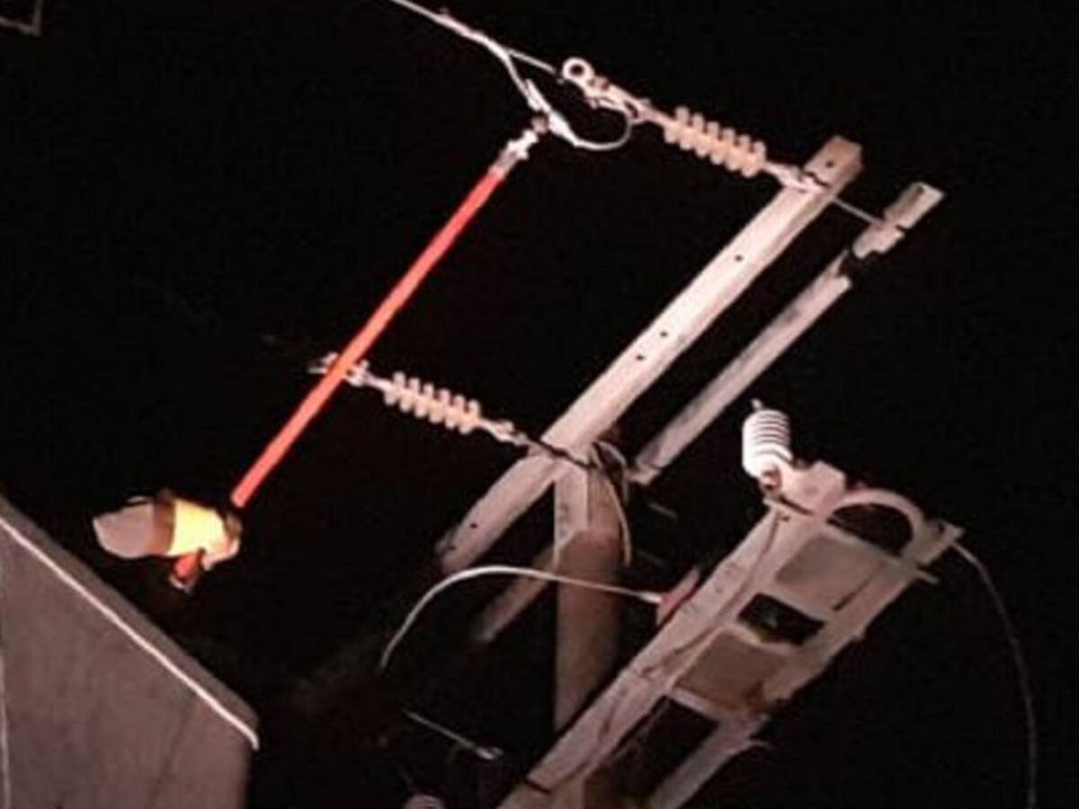 Afinia atendió falla y restableció servicio de energía en Arjona