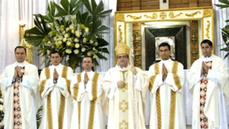 La Iglesia rechaza amenaza de muerte contra uno de sus prelados