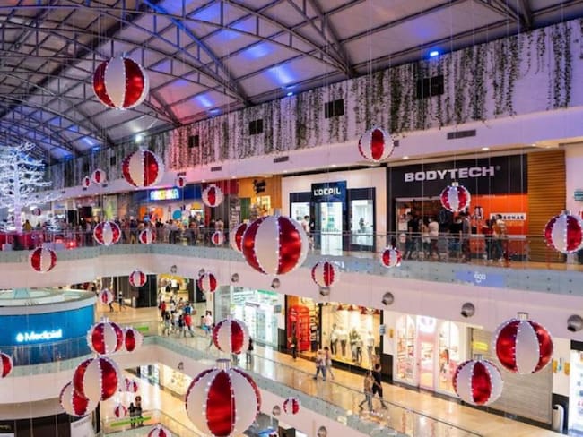 El Centro Comercial Cacique abre sus puertas a las segundas oportunidades