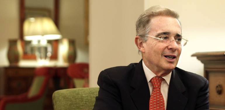 Álvaro Uribe en diálogo con Diario El País de España. 