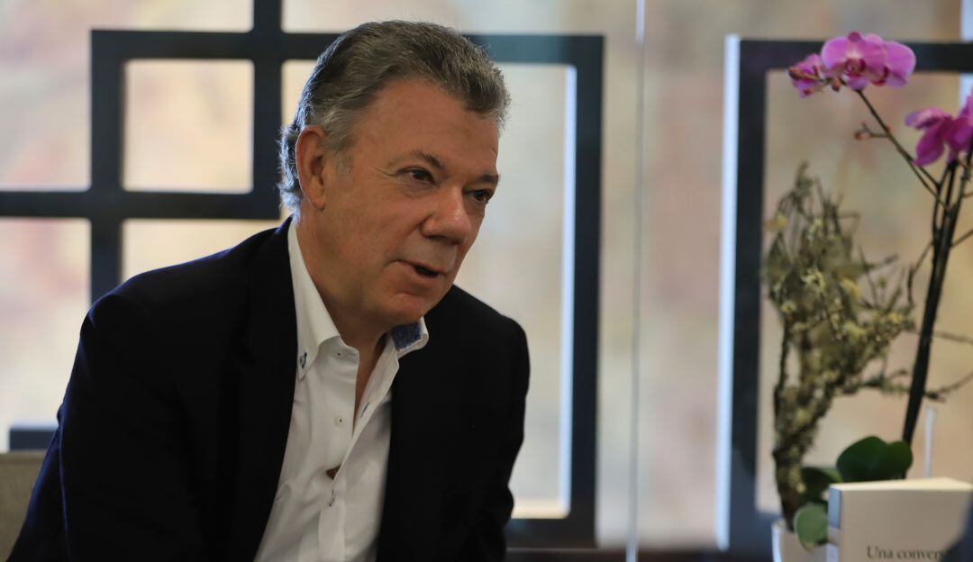 "El país está convergiendo alrededor de la implemenación de la paz": Santos
