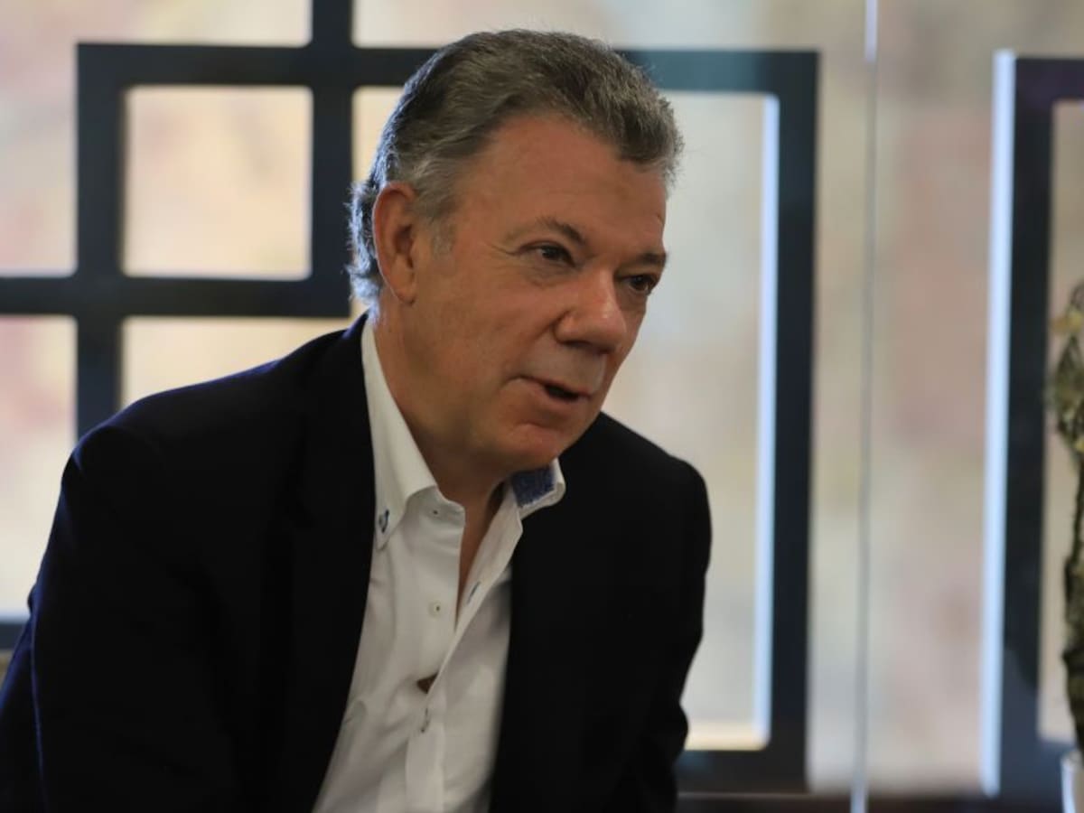 "El país está convergiendo alrededor de la implementación de paz": Santos