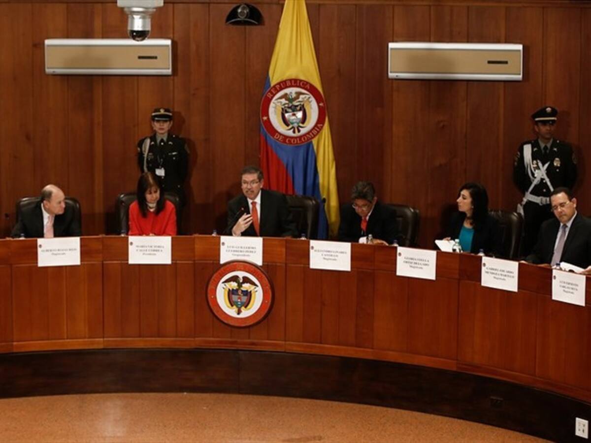 Corte ordena reintegro de profesora que sostuvo relación con alumna