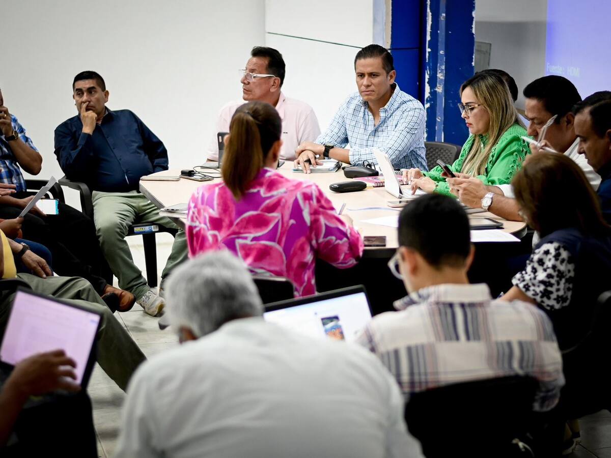Iniciaron las mesas de diálogo para evitar el paro del transporte público en Ibagué