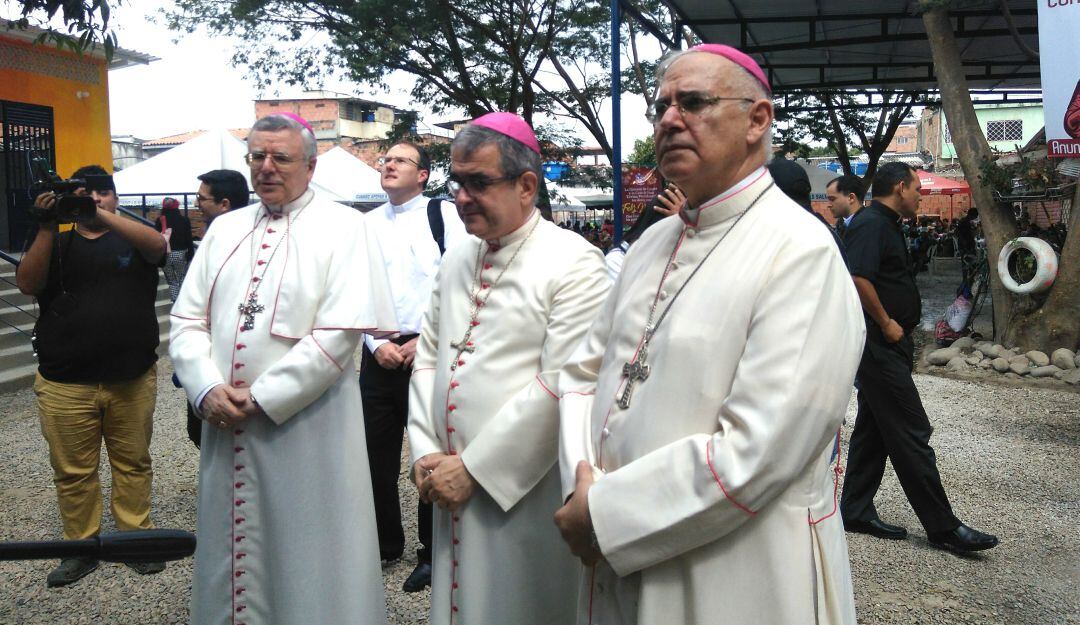 Visita del Nuncio Apostólico para Colombia 