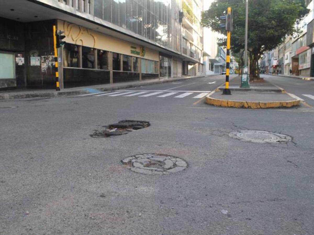 Este jueves, empiezan a tapar los huecos de las calles
