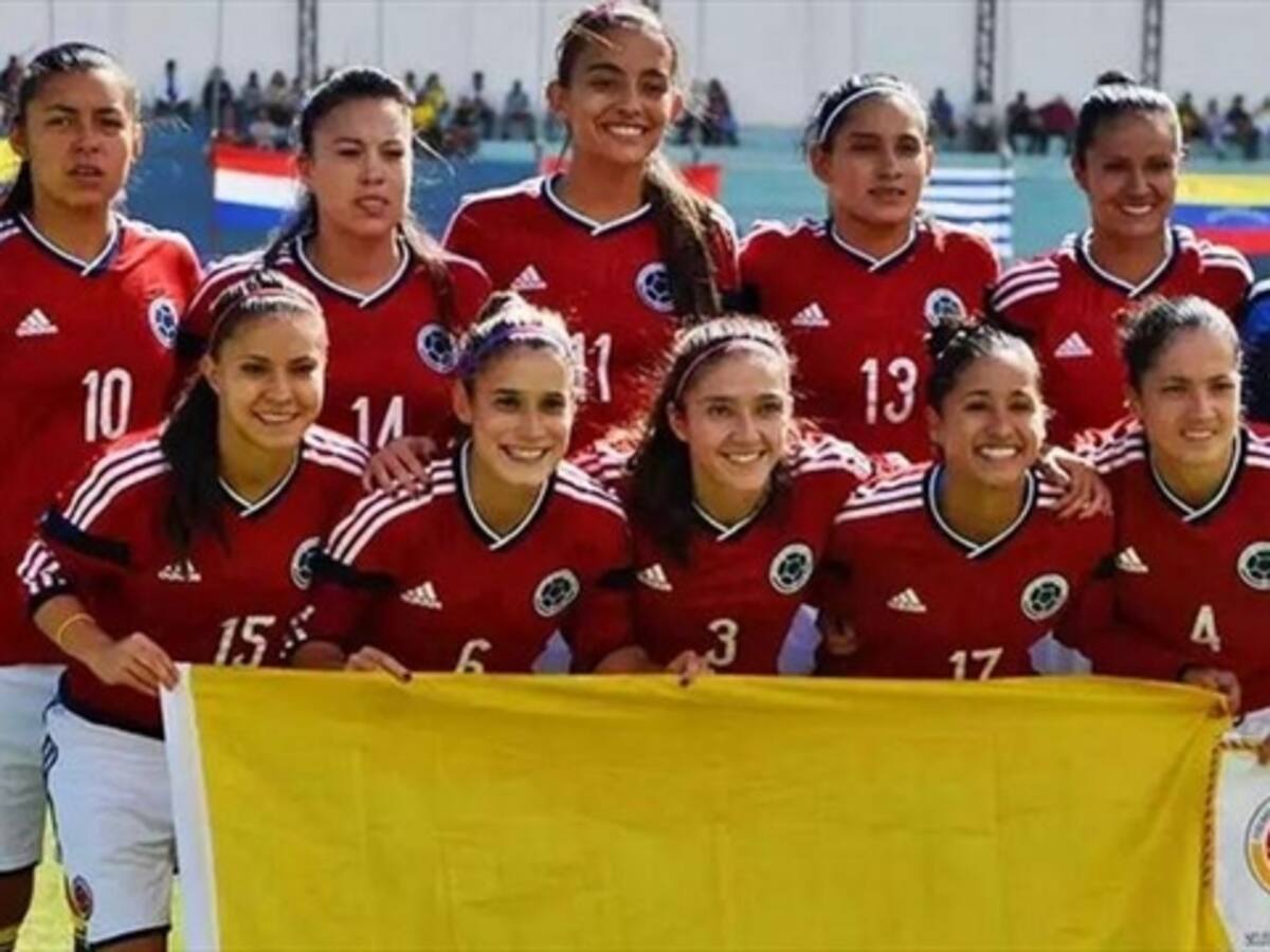 Sandra Sepúlveda sufrió fractura de tibia y peroné en juego ante Haití