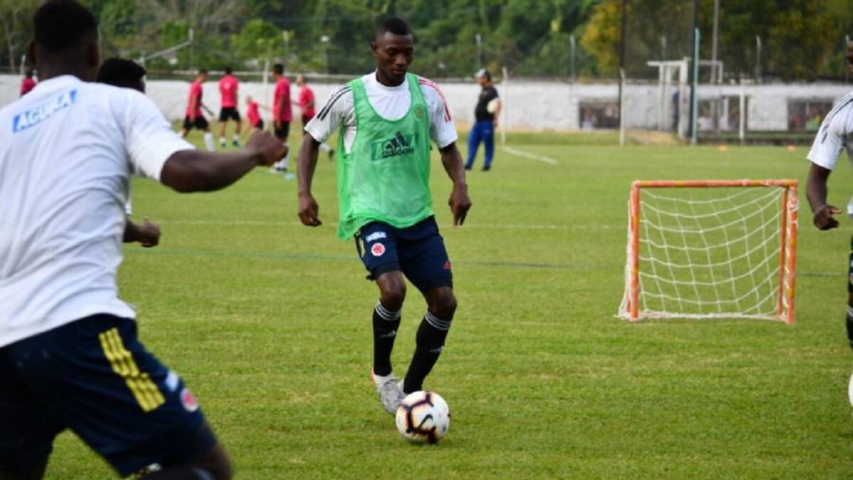 Mender García salió de la clínica y se unió a la Selección Colombia