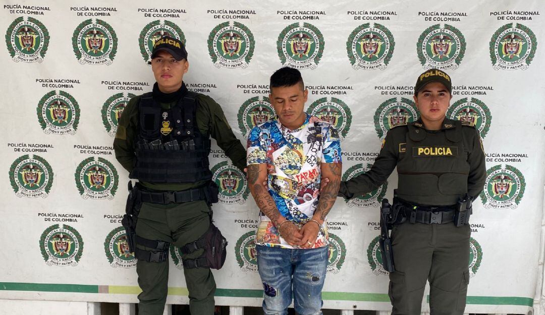 El hombre registraba en el cartel de las sombras con dos órdenes de captura vigente.