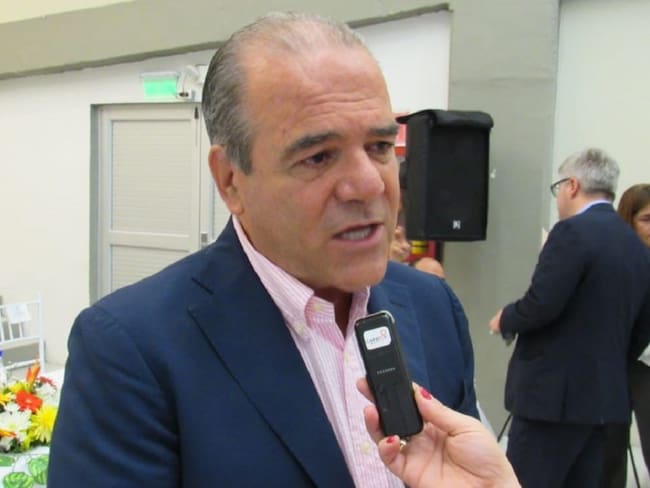 Carlos Felipe Mejía, Senador