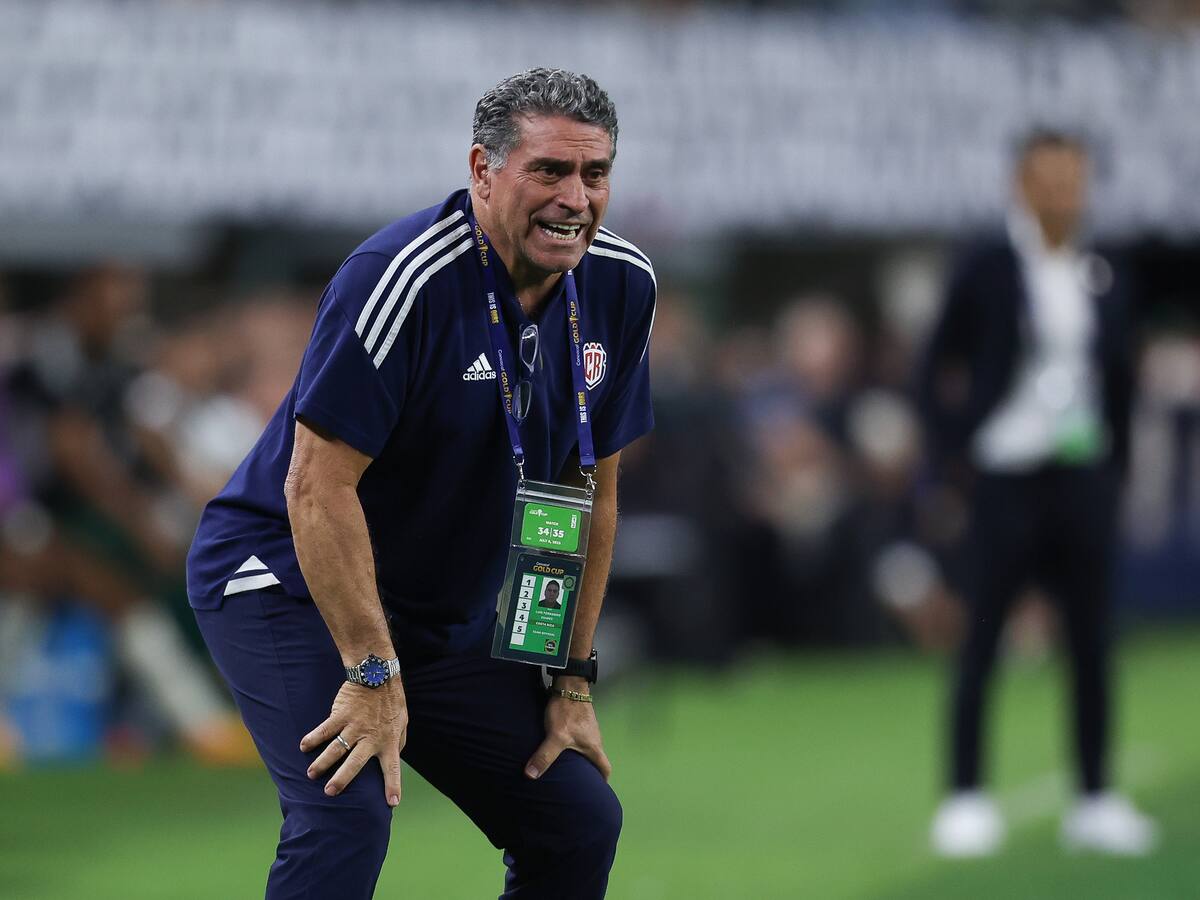 Oficial: Luis Fernando Suárez no es más el entrenador de Costa Rica