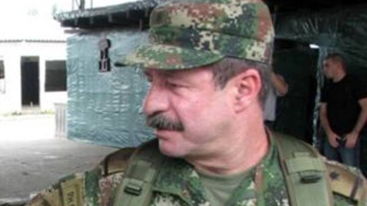 General Flórez confirma bombardeo a la columna Teófilo Forero