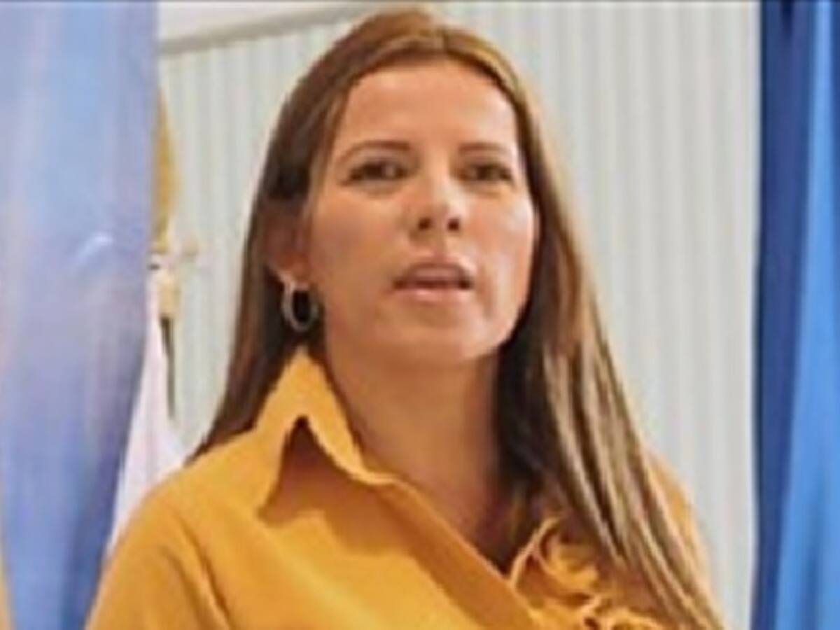 Alcaldesa de Florencia no aceptó cargos por presuntos actos de corrupción