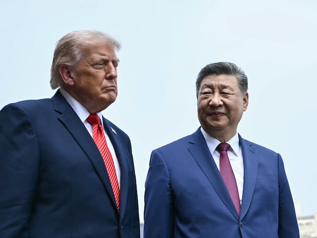 Trump revela que habló "mucho" sobre Taiwán con Xi y que el líder chino no quiere una lucha por la independencia (Photo by Brendan Smialowski - Pool/Getty Images)