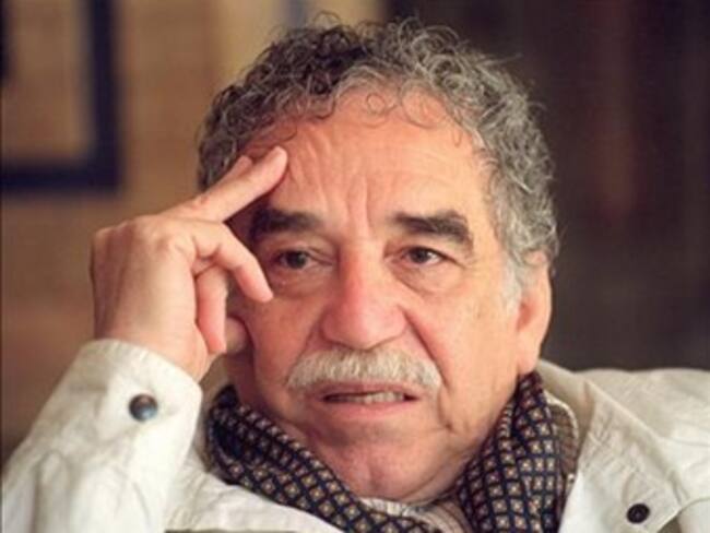García Márquez dona una guayabera a museo cubano