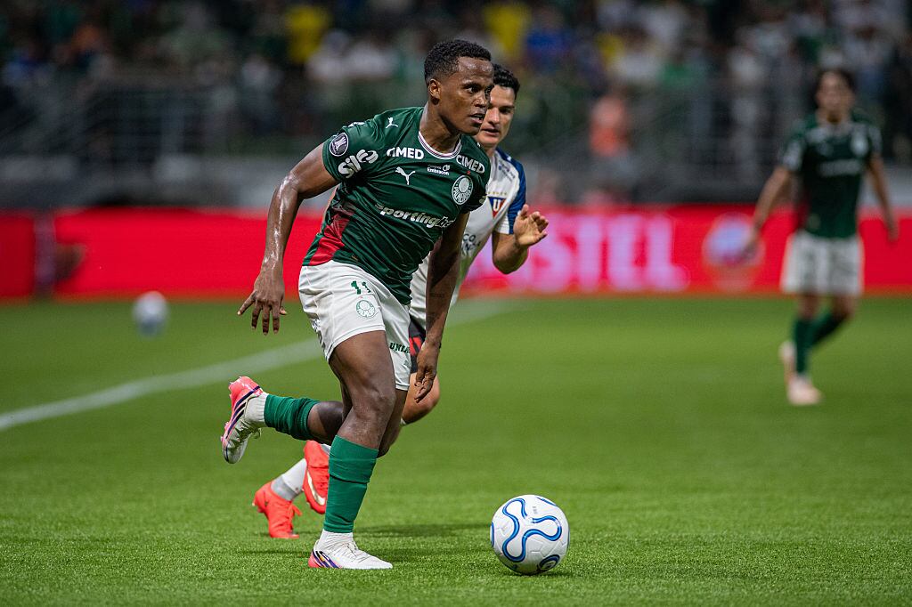 El Palmeiras de Jhon Arias a semifinales de la Copa Libertadores: dura victoria sobre Liga de Quito. (Photo by Riquelve Nata/Sports Press Photo/Getty Images)