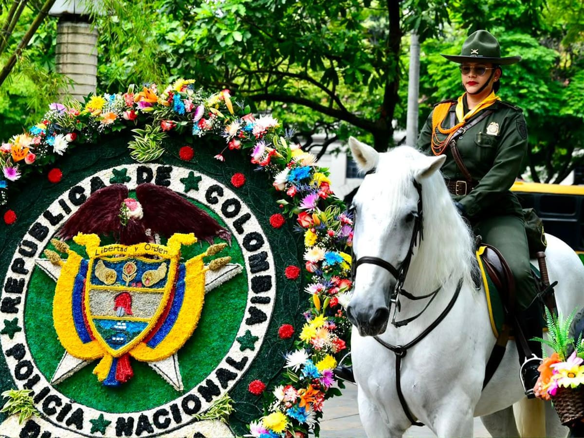 Seguridad reforzada: 500 policías adicionales llegan a Medellín para la Feria de las Flores