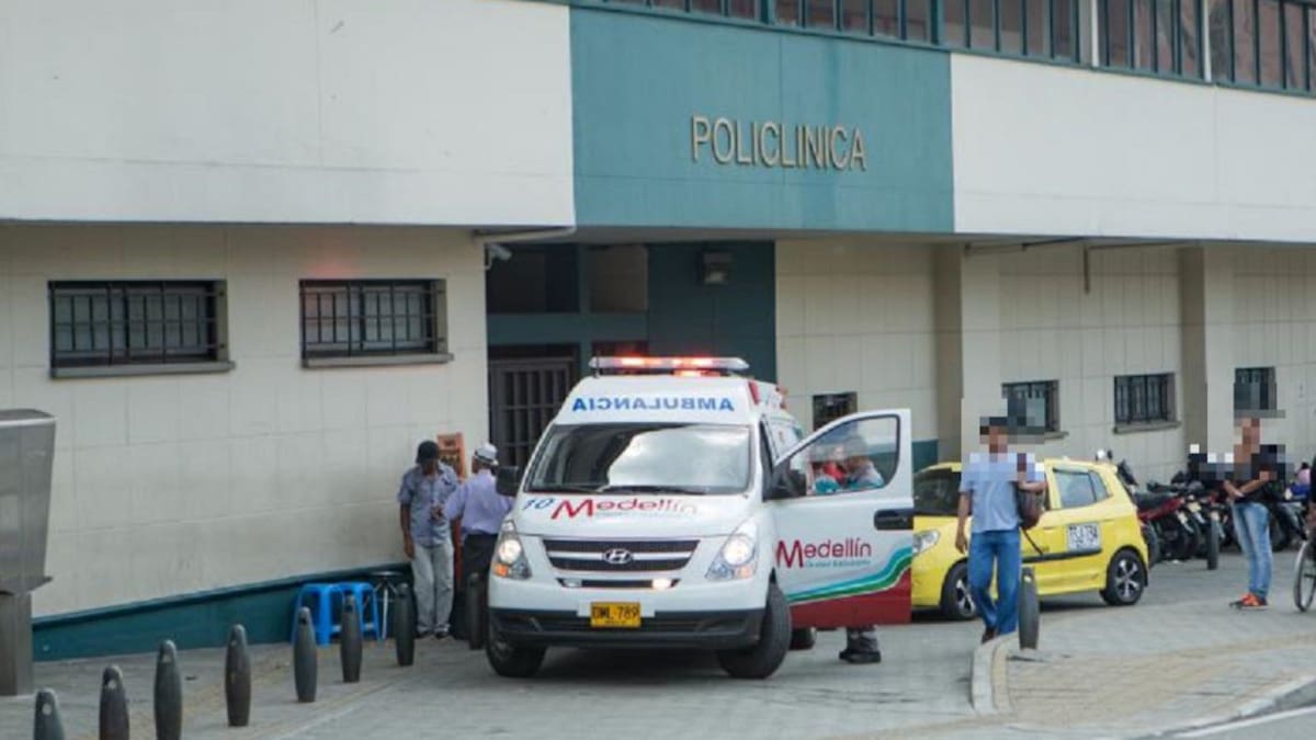 En Medellín le rociaron aceite a un hombre y le prenden fuego