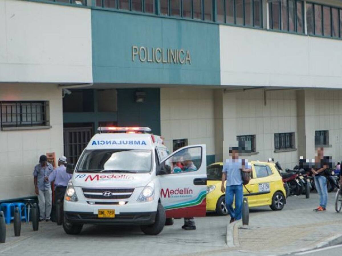 En Medellín le rociaron aceite a un hombre y le prenden fuego